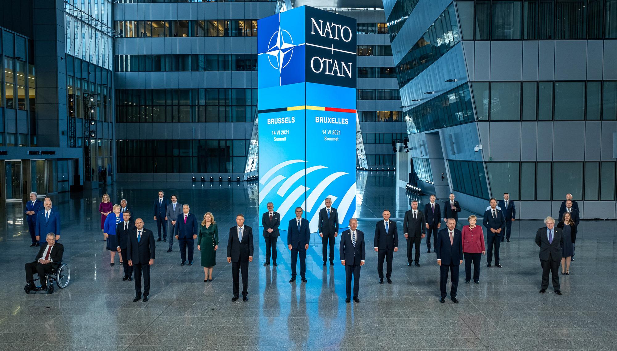 Nato bruselas